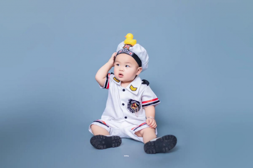 南县宝宝有点低烧怎么办